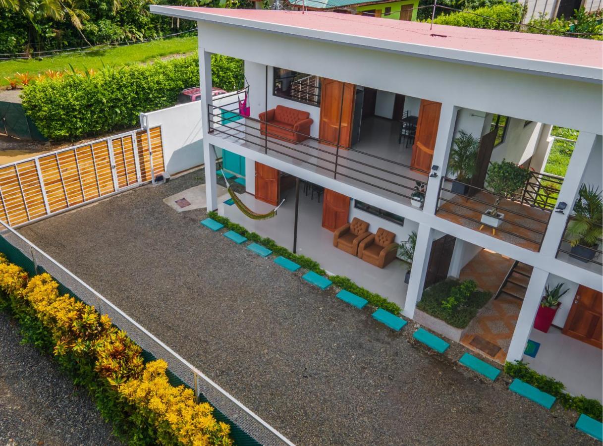 Villas Mapache Del Caribe Puerto Viejo de Talamanca Exterior photo